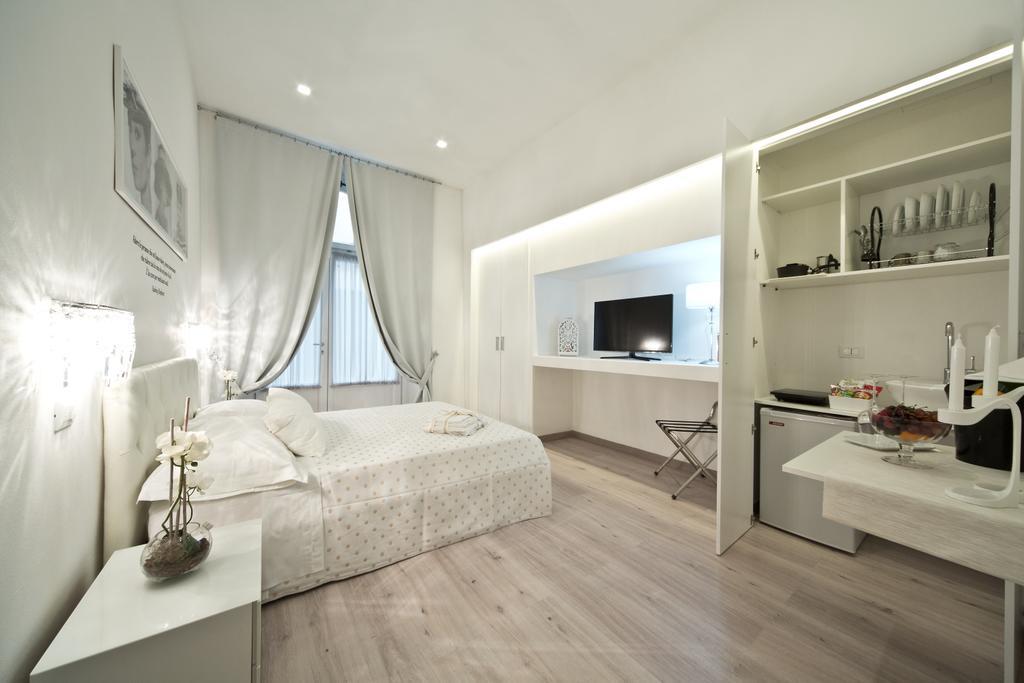 Hotel Whitehouse Colle di Val d'Elsa Exterior foto